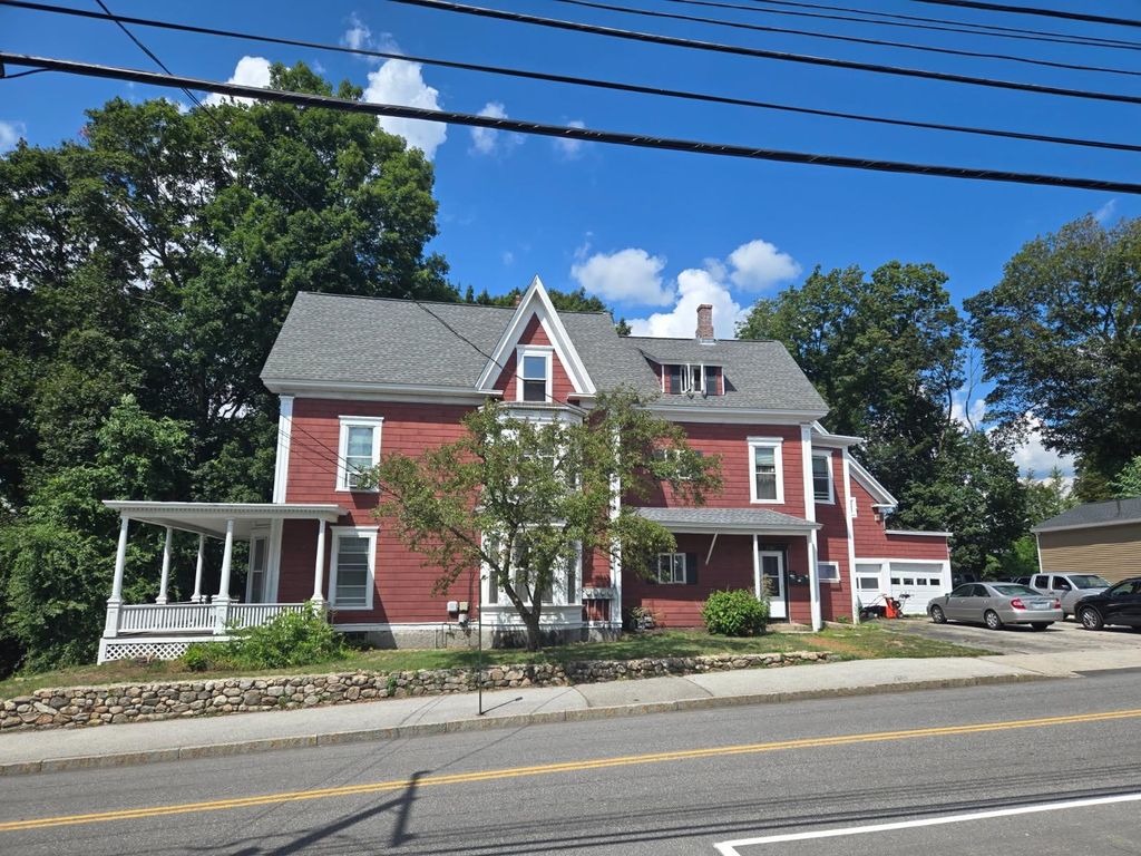 Photo of 330 Bridge Street, Manchester, NH 03104 (MLS # 5057367)