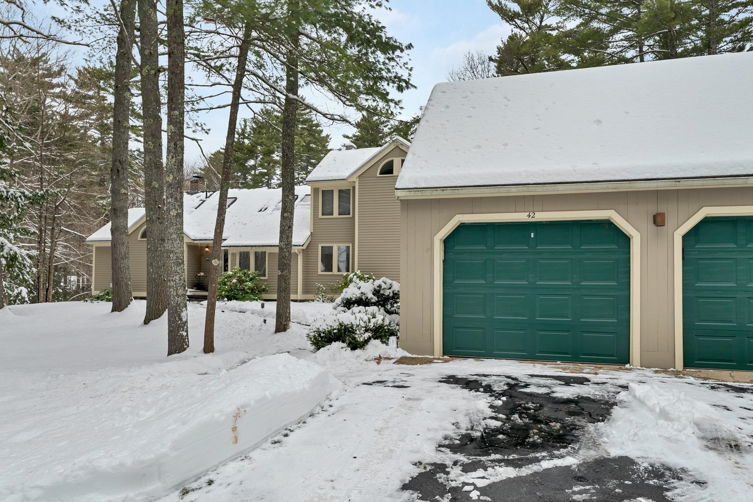 42 Point Breeze Road