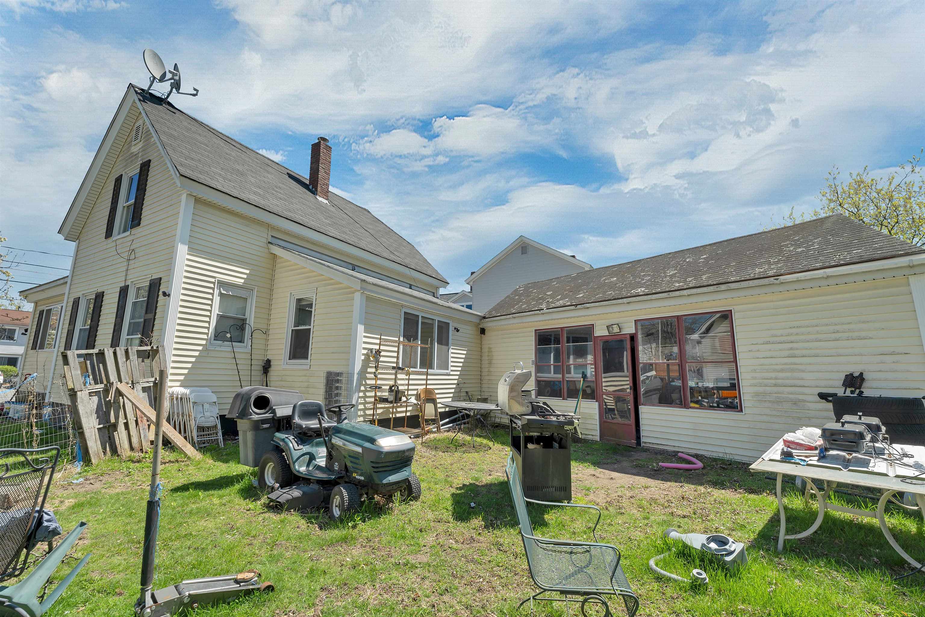 1B Balcom Street