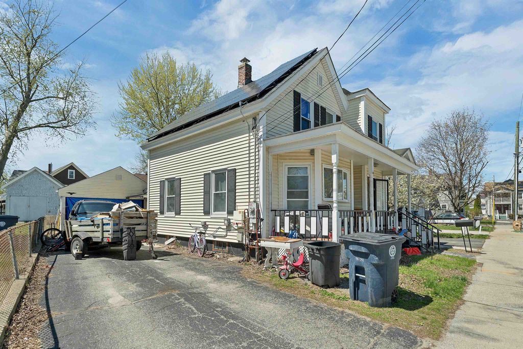Photo of 1 Balcom Street, Nashua, NH 03060 (MLS # 5086224)