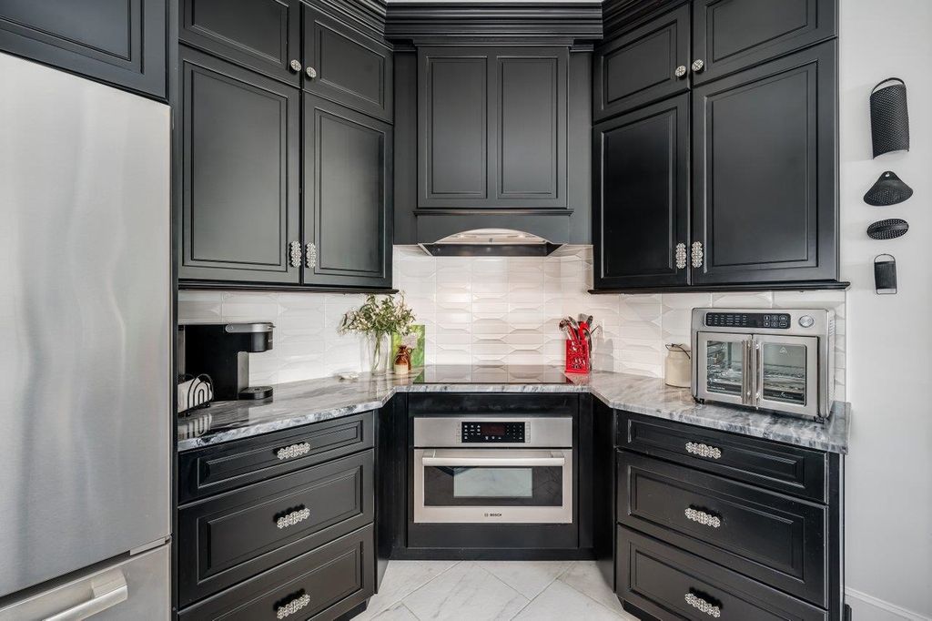 Photo of 25 Nute Road, Dover, NH 03820 (MLS # 5067886)