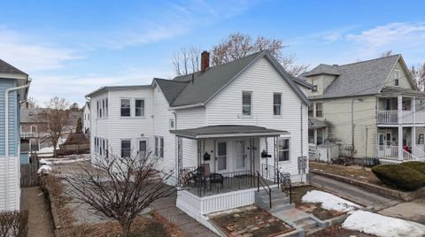 17 1/2 Balcom Street Nashua NH 03060