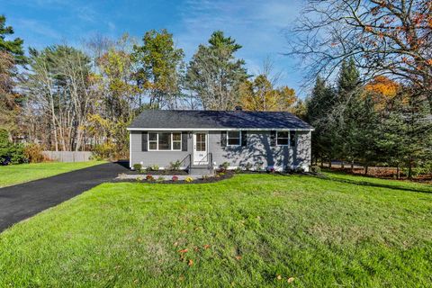 16 Palmer Road Goffstown NH 03045