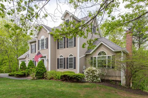 27 Mockingbird Hill Road Windham NH 03087