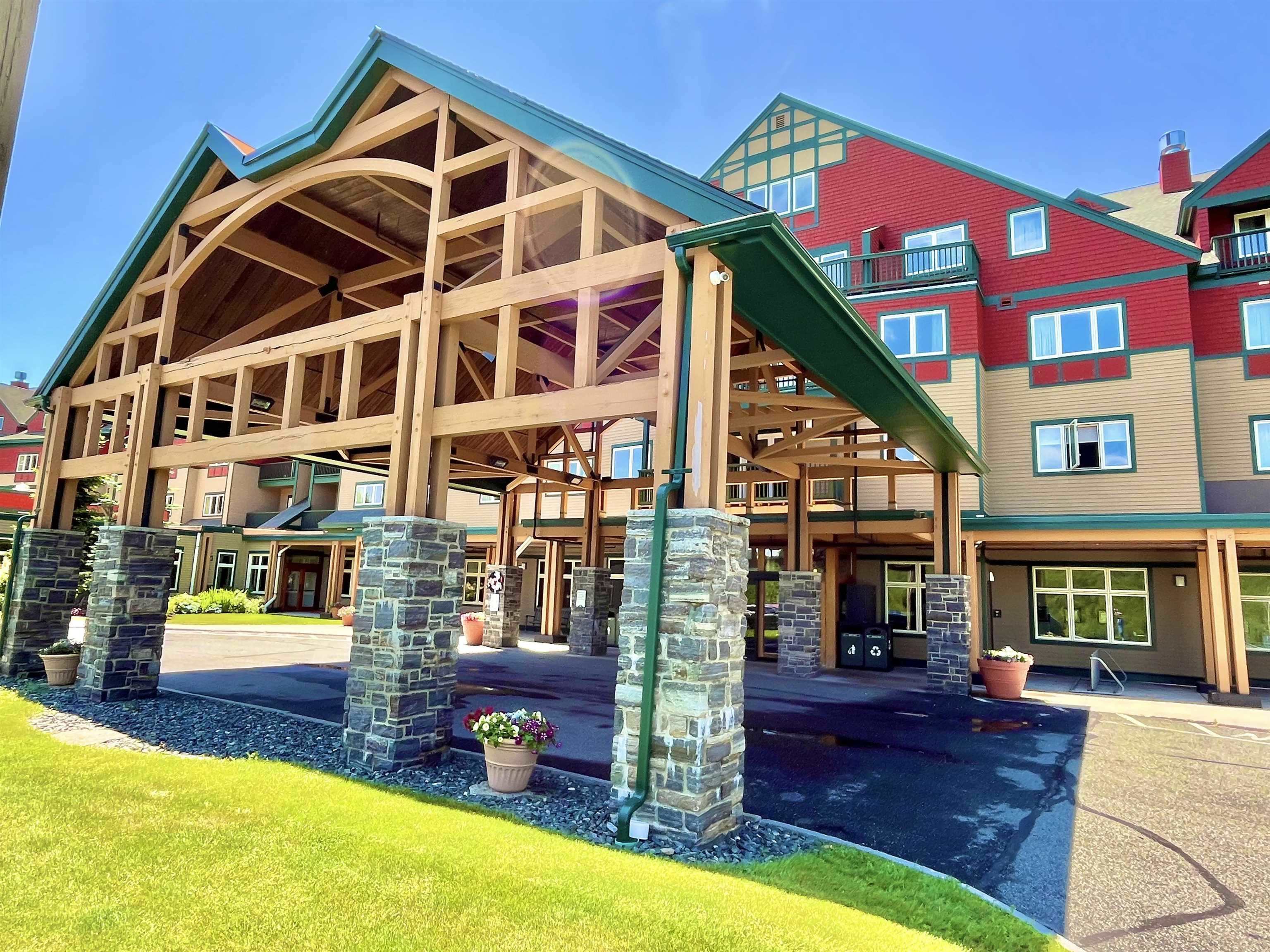 Photo 1 of 21 — 222 Q1, 89 Grand Summit Way, Dover, VT 05356