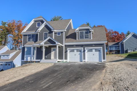 26 Tallarico Street 21 Litchfield NH 03052