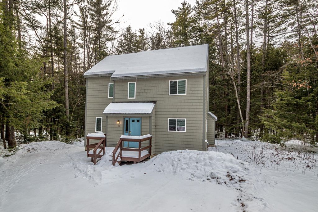 Photo of 89 Nearledge Road #10, Conway, NH 03860 (MLS # 5071899)