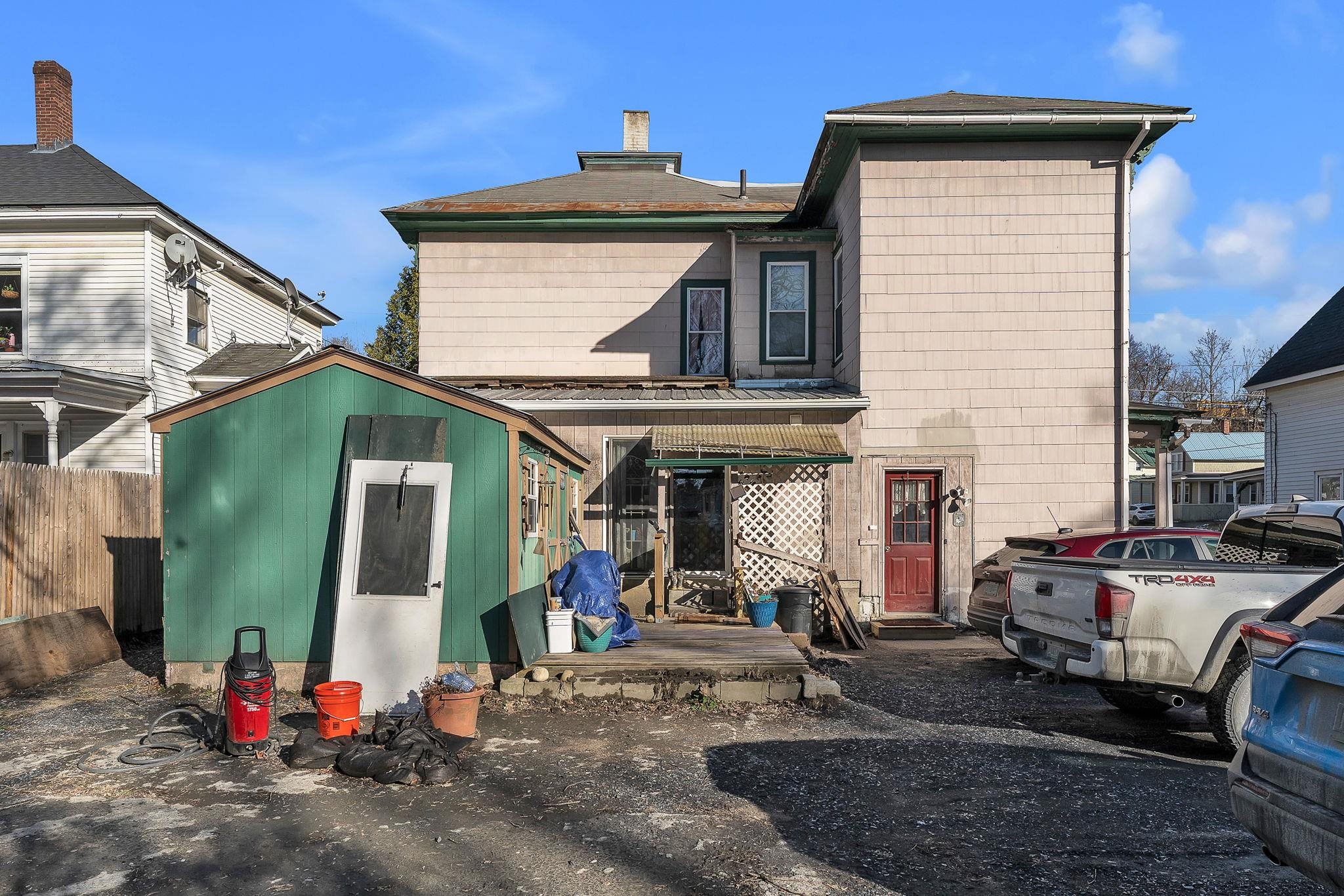 54 Maple Avenue