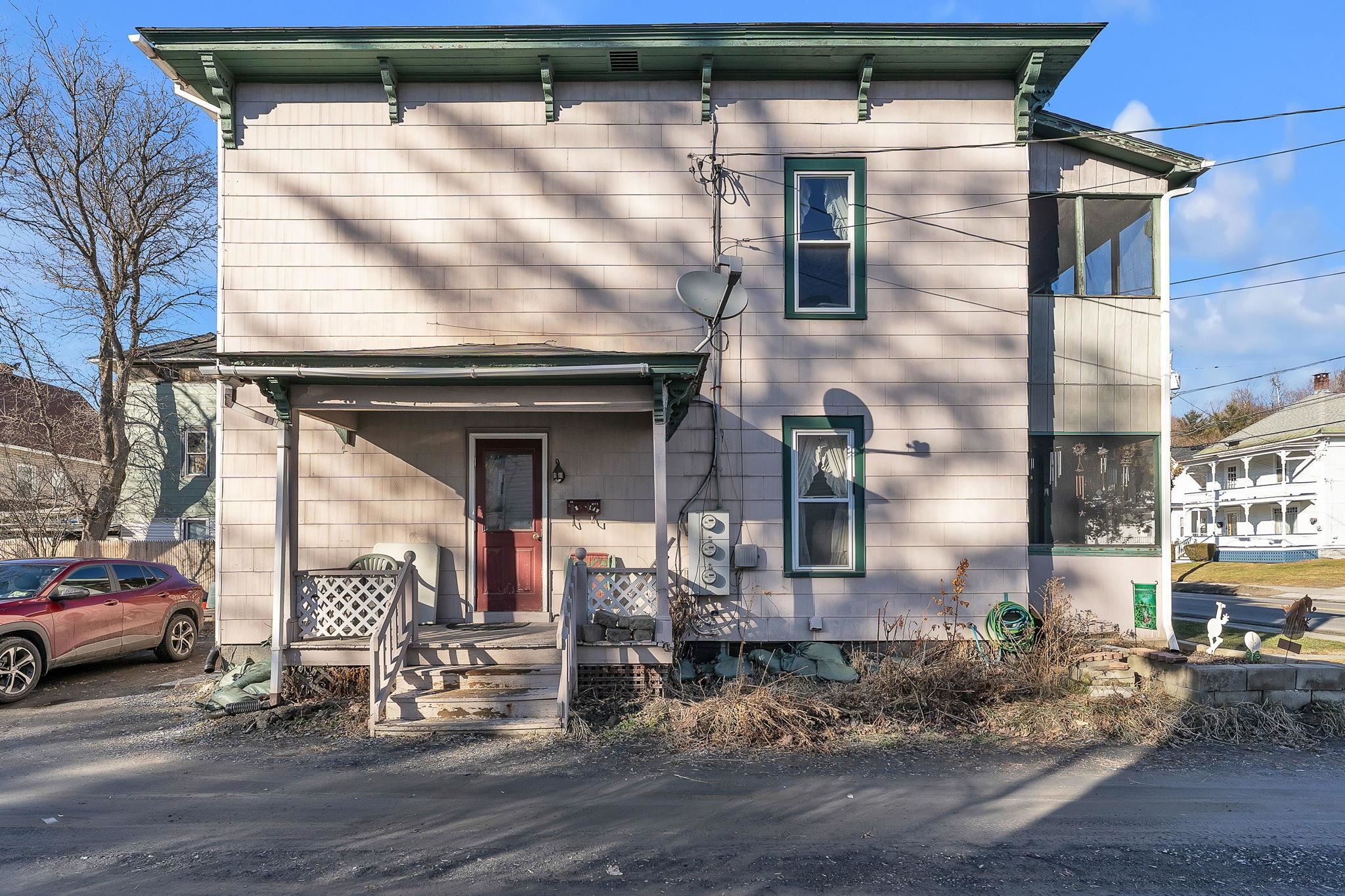 54 Maple Avenue