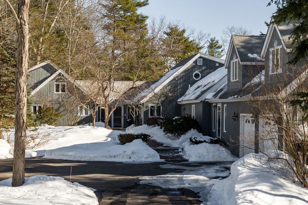 Photo of 367 Durham Point Road, Durham, NH 03824 (MLS # 5079527)