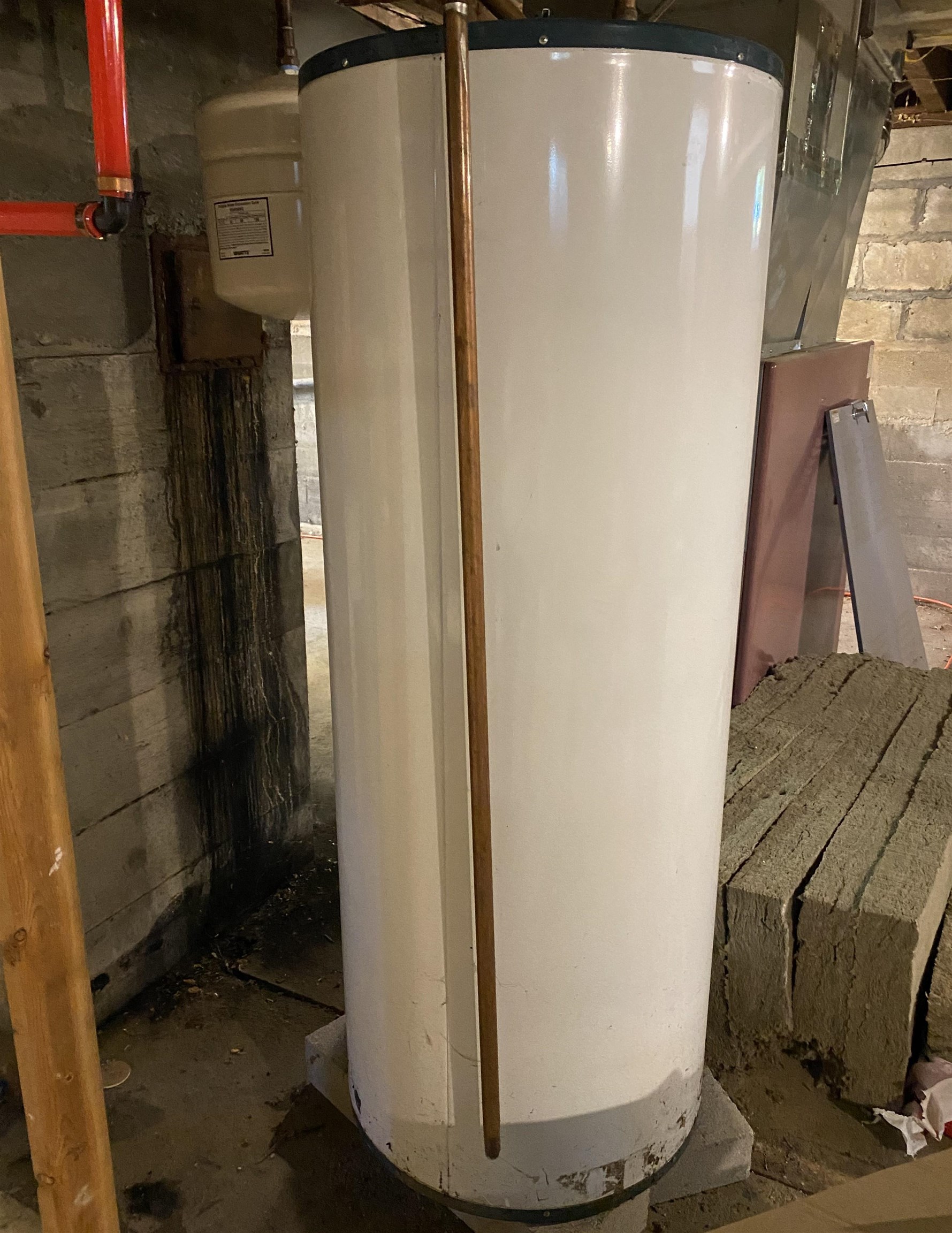 Middlebury, Vermont 05753, United States, 2 Bedrooms Bedrooms, ,1 BathroomBathrooms,Residential,Pending,41650