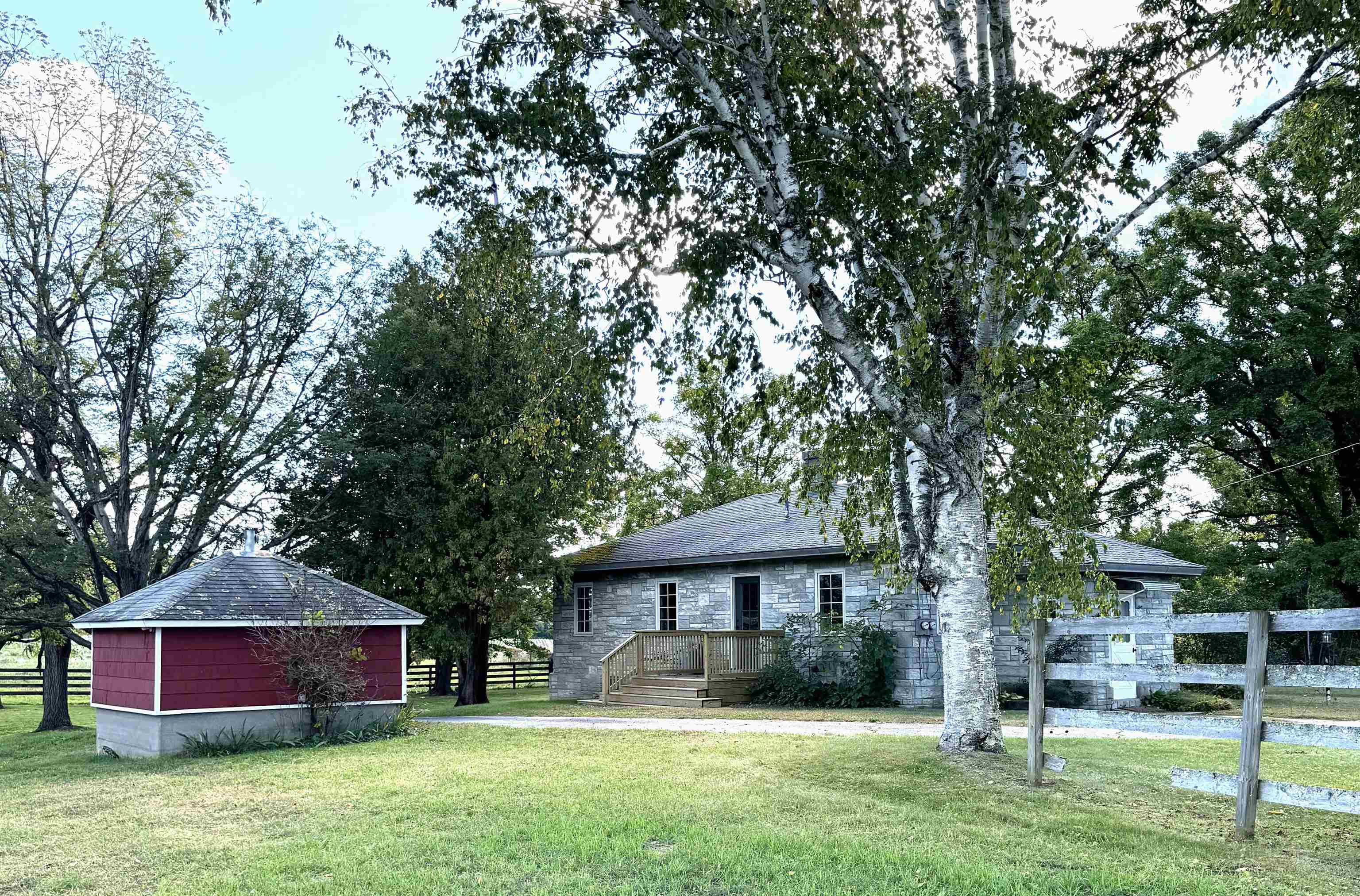 Middlebury, Vermont 05753, United States, 2 Bedrooms Bedrooms, ,1 BathroomBathrooms,Residential,Pending,41650