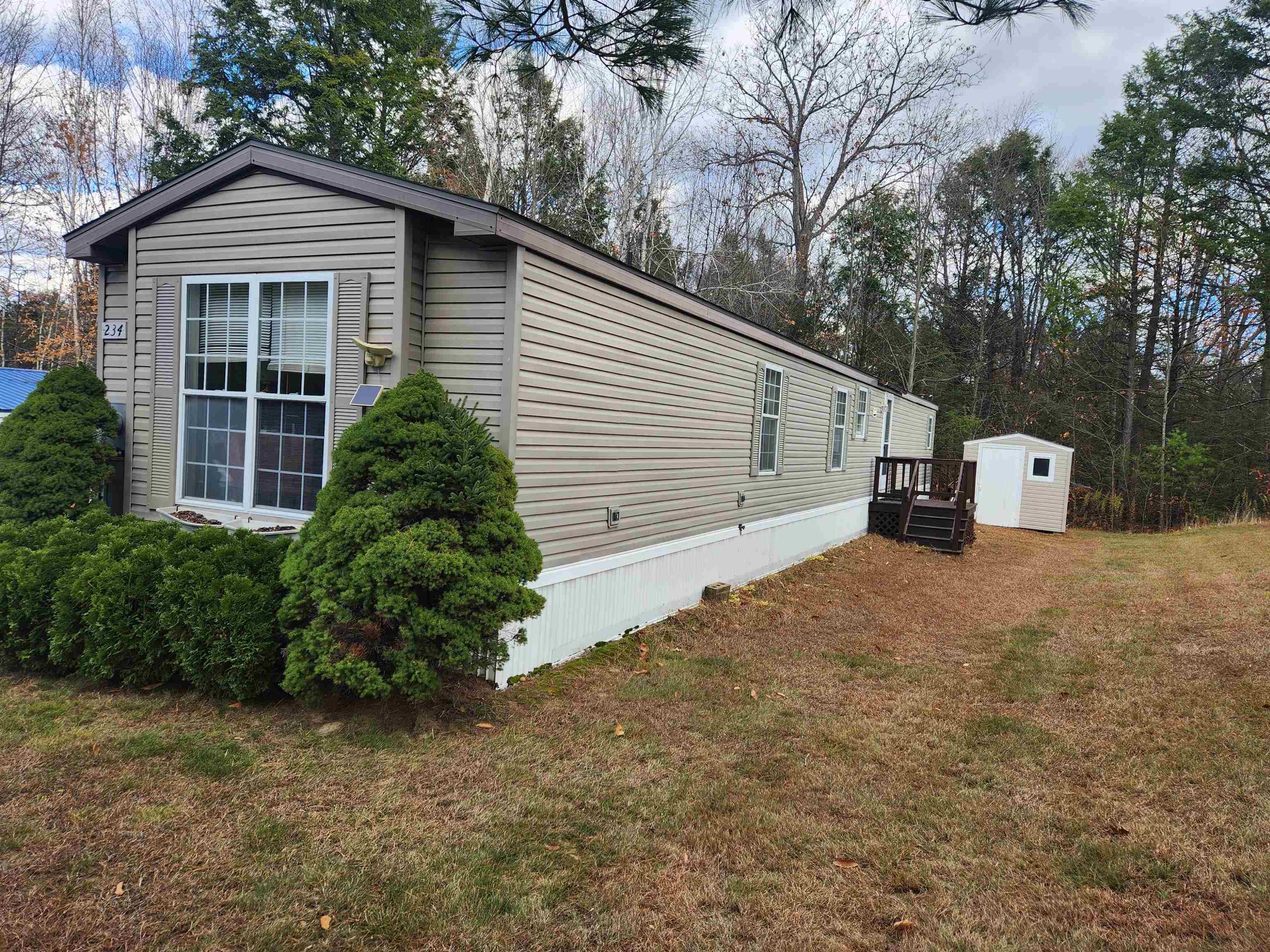 Laconia, New Hampshire 03246, United States, 2 Bedrooms Bedrooms, ,2 BathroomsBathrooms,Residential,Pending,22791