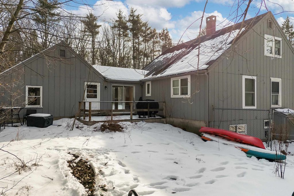 Photo of 97 Muchado Drive, Barrington, NH 03825 (MLS # 5073761)
