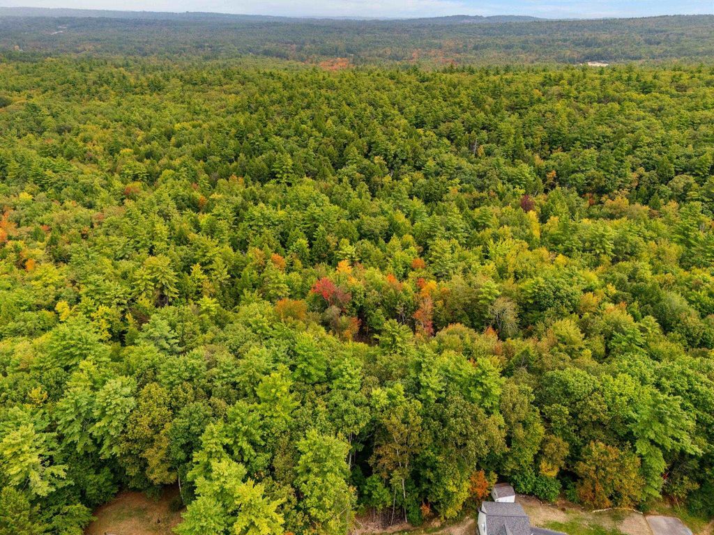 Photo of 00 Raymond Road, Auburn, NH 03032 (MLS # 5062910)