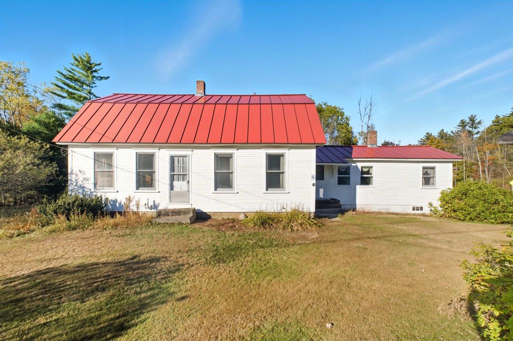 Photo of 70 Wild Ammonoosuc Road, Haverhill, NH 03785 (MLS # 5065501)