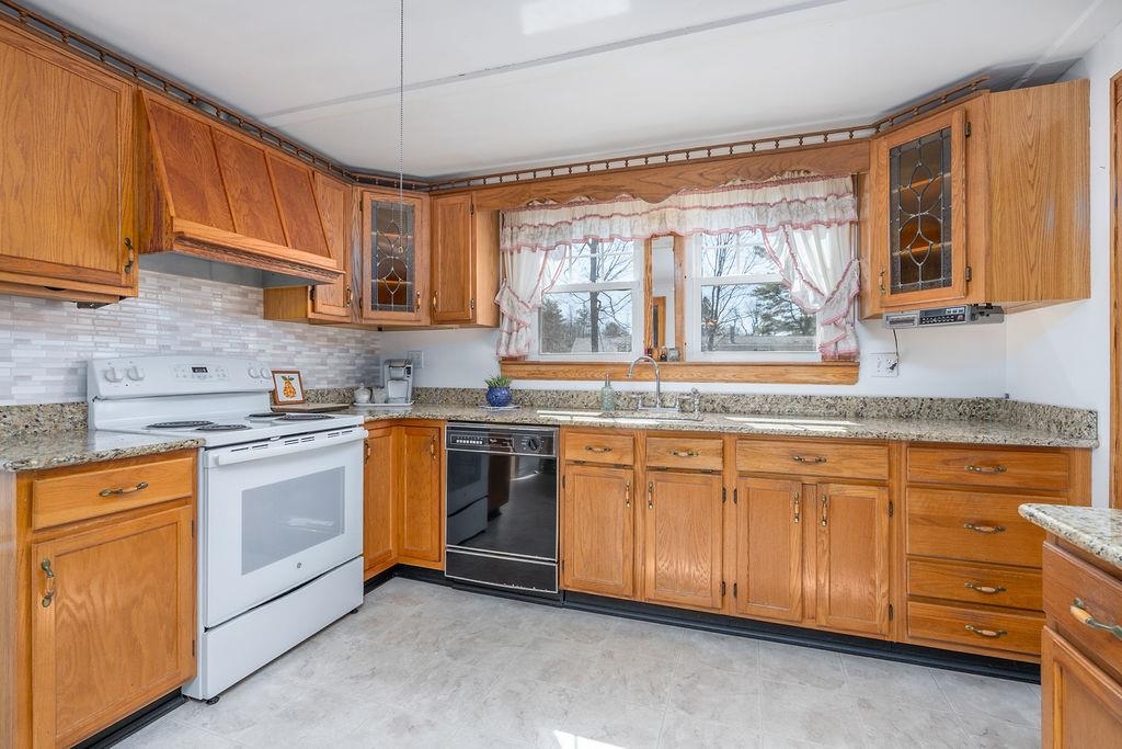 1166 White Mountain Highway
