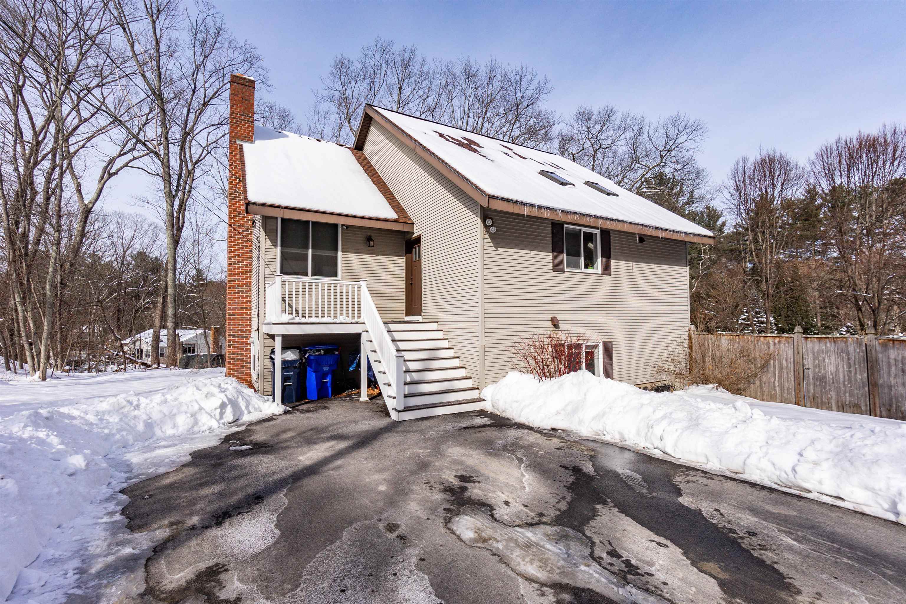 24 Easthill Drive