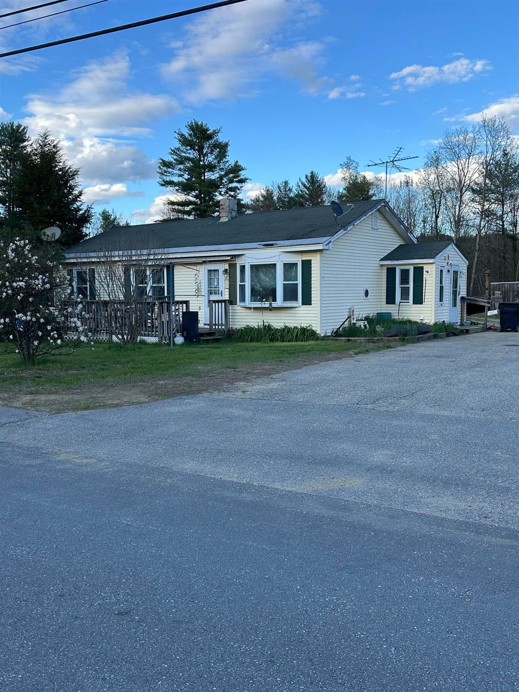 Photo of 30 Forrest Road, Northfield, NH 03276 (MLS # 5087951)