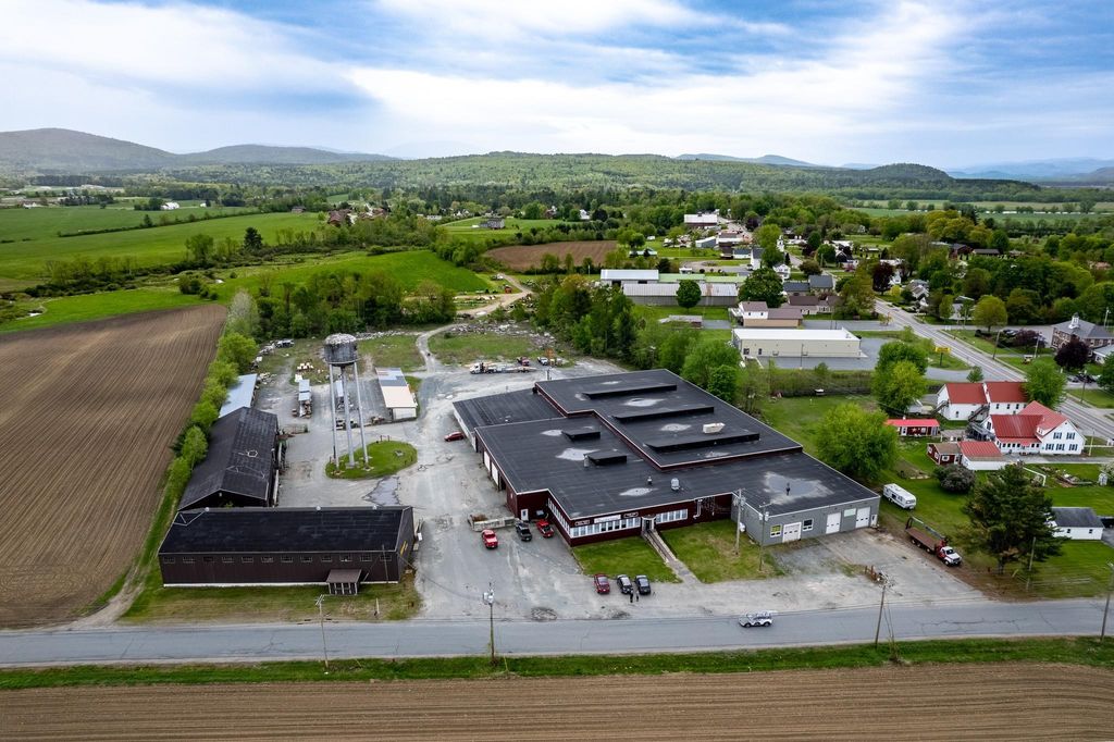 Photo of 1143 Clark Pond Road, Haverhill, NH 03774 (MLS # 4911224)