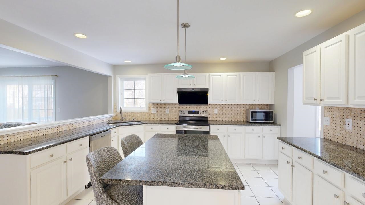 12 Cabot Court