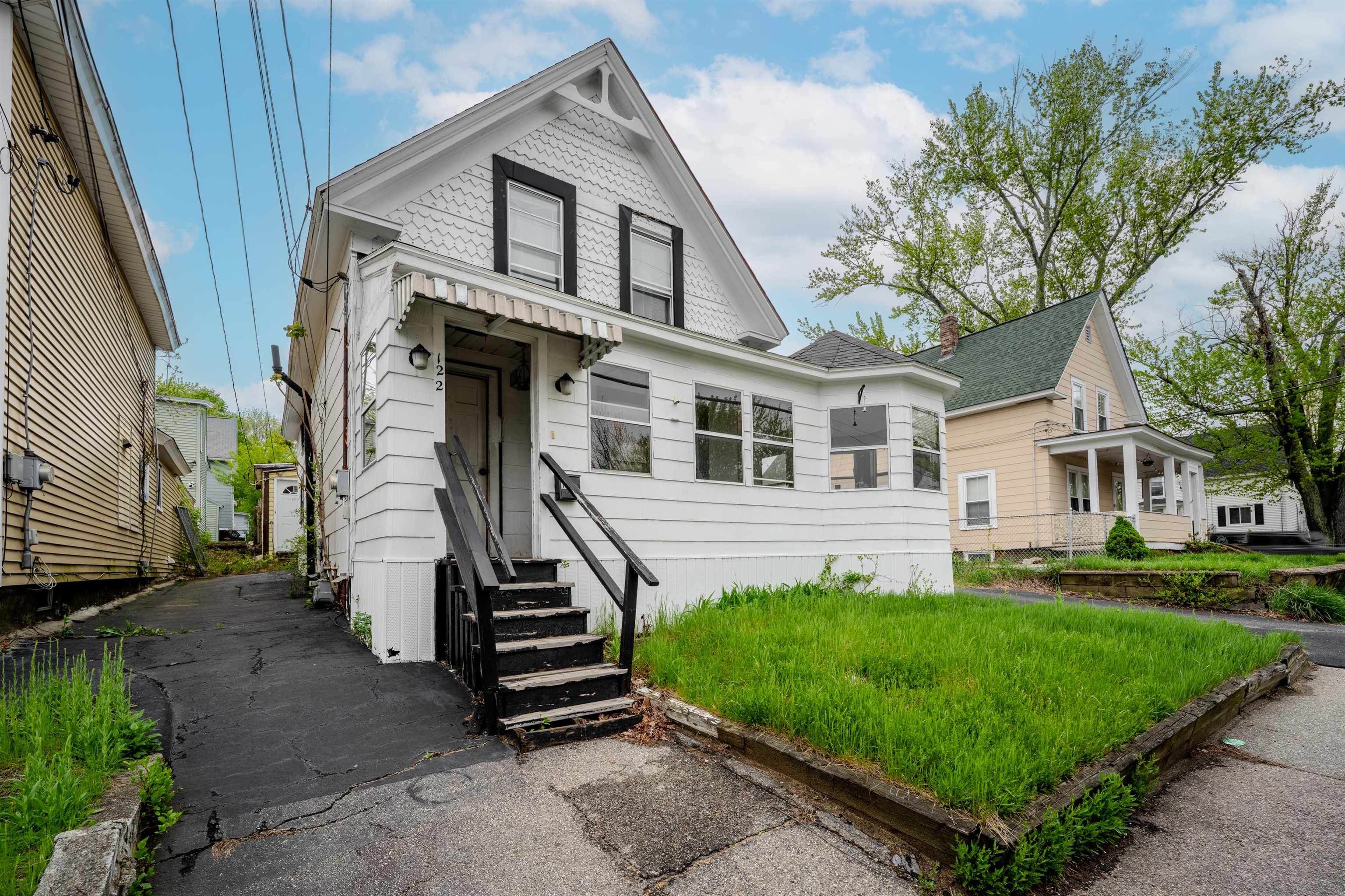 122 Jewett Street
