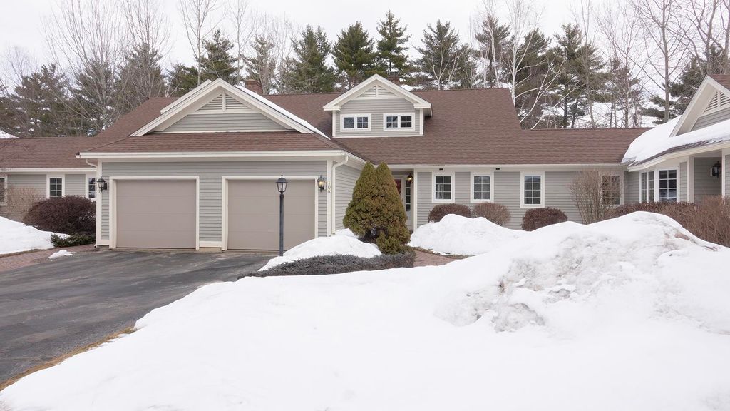 Photo of 106 Peaked Hill Drive #106, Hopkinton, NH 03229 (MLS # 5078547)