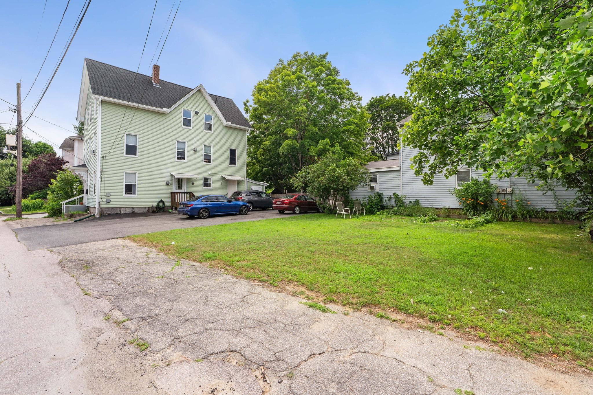 89 4Th Street
