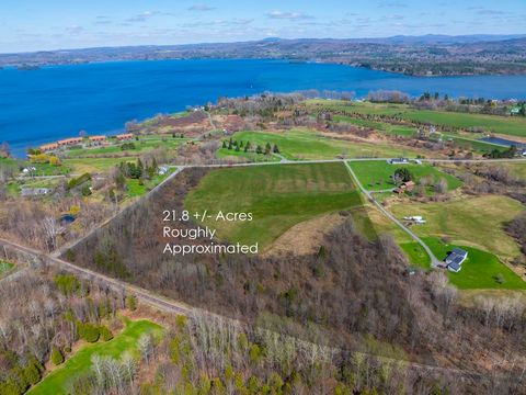 3003 Lake Road Newport Town VT 05857