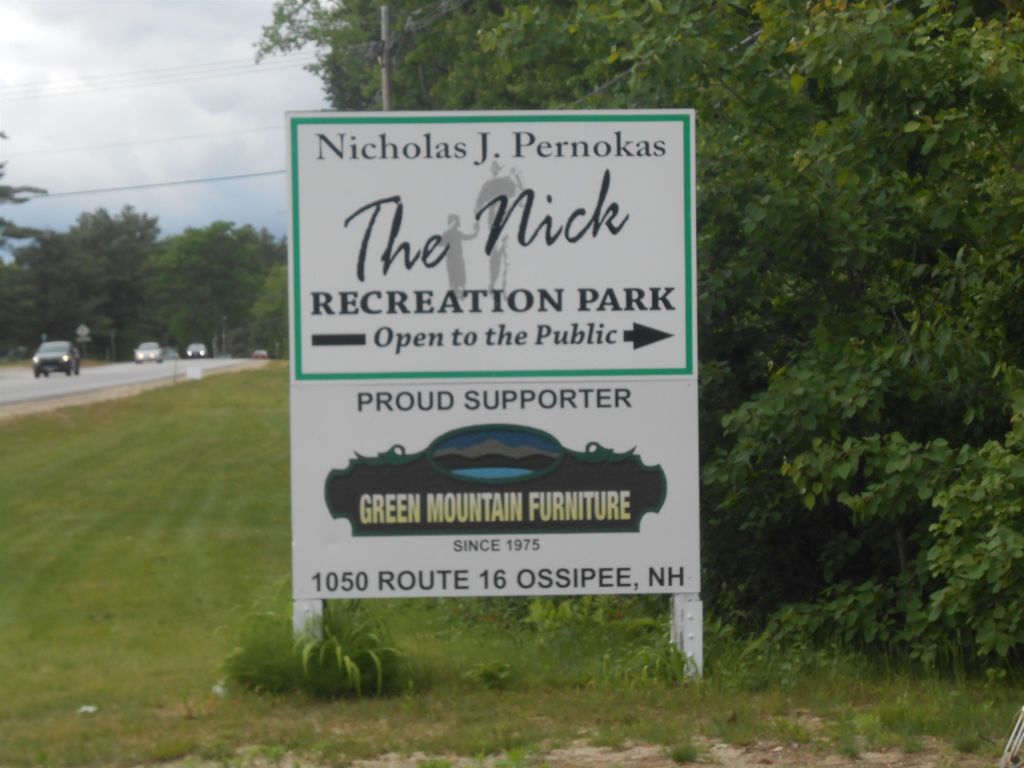 Photo of 4 Sunny Oaks Terrace, Wolfeboro, NH 03894 (MLS # 5070829)