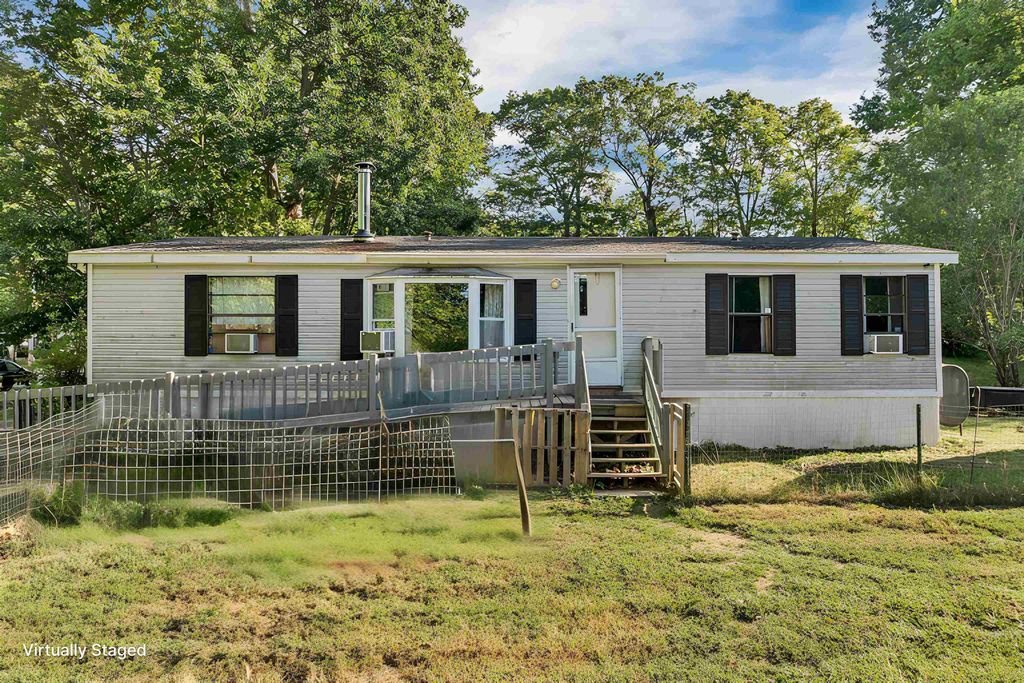 Photo of 112 Redwood Road, Loudon, NH 03307 (MLS # 5061037)