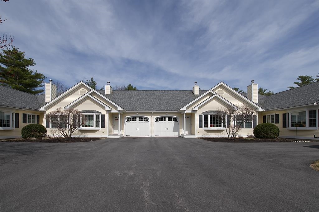 15 Lamplighter Village Road