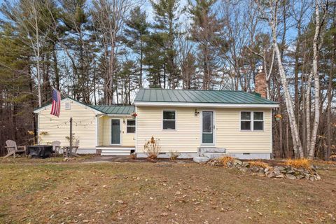 21 Regis Road Laconia NH 03246