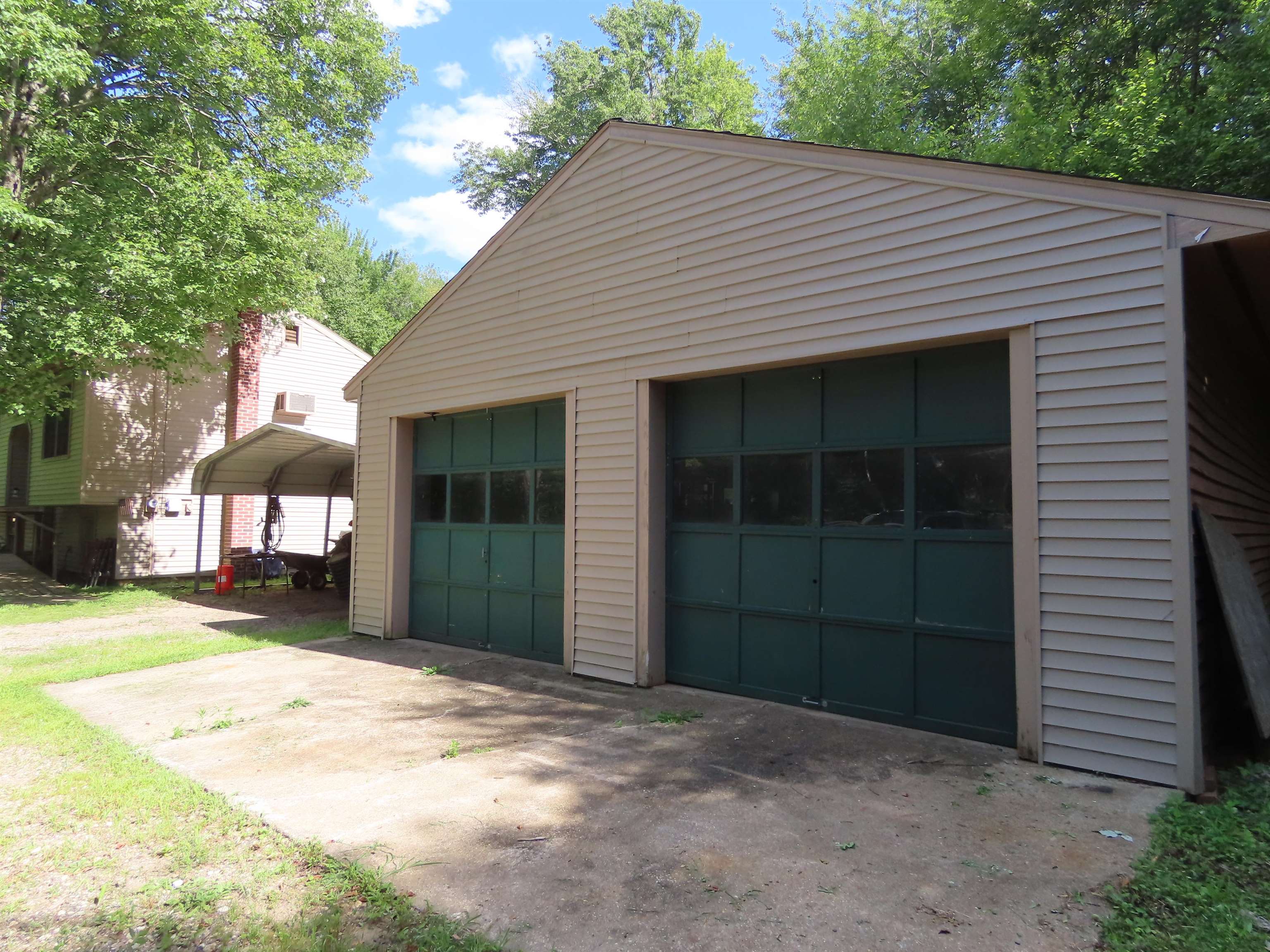 153 Mountain Road