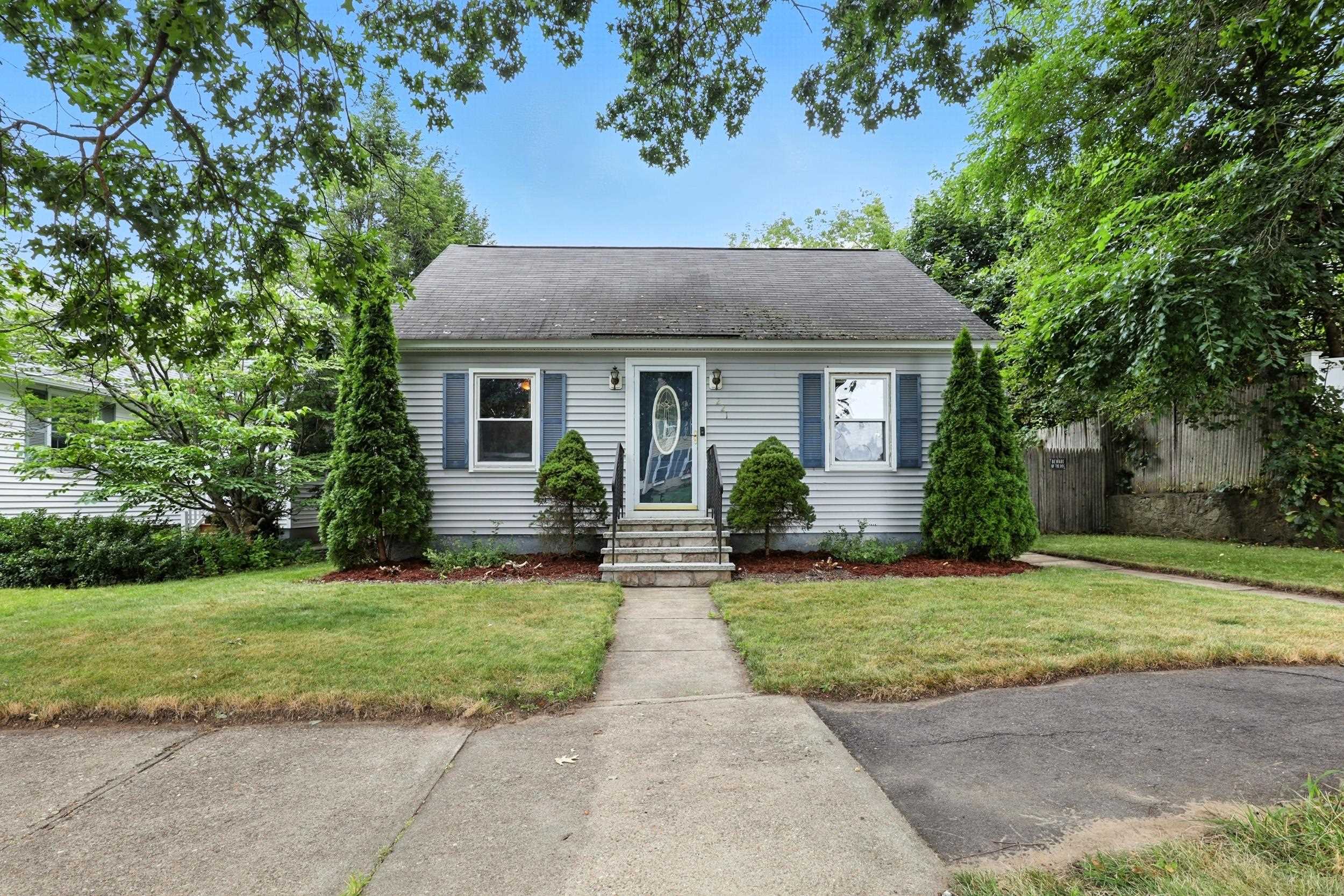 221 Youville Street