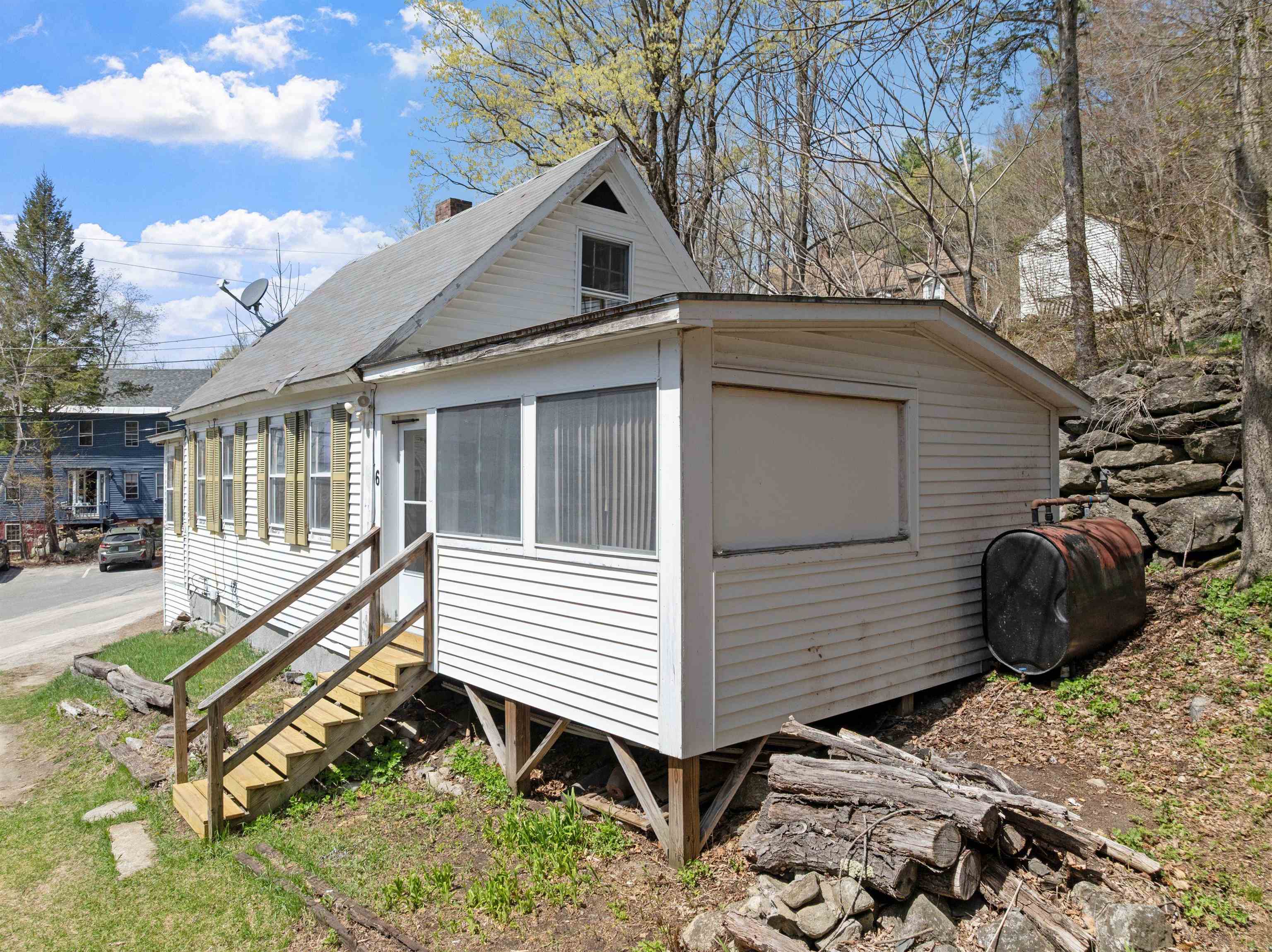 6 Alpine Court