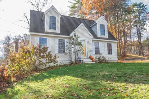 9 Abbey Road Raymond NH 03077