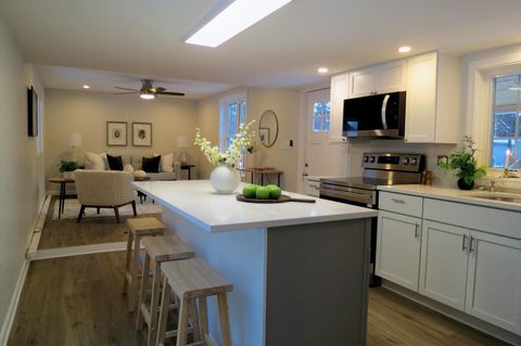 Photo of 59 Barberry Lane, Raymond, NH 03077 (MLS # 5071457)