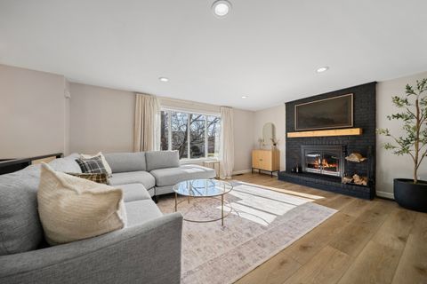 Photo of 27 Hyacinth Drive, Nashua, NH 03062 (MLS # 5080952)