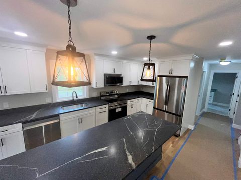 59 Deer Hill Road Brentwood NH 03833