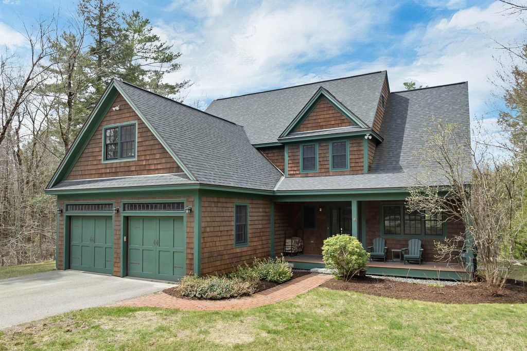 Photo of 518 Old Main Street, New London, NH 03257 (MLS # 5085691)