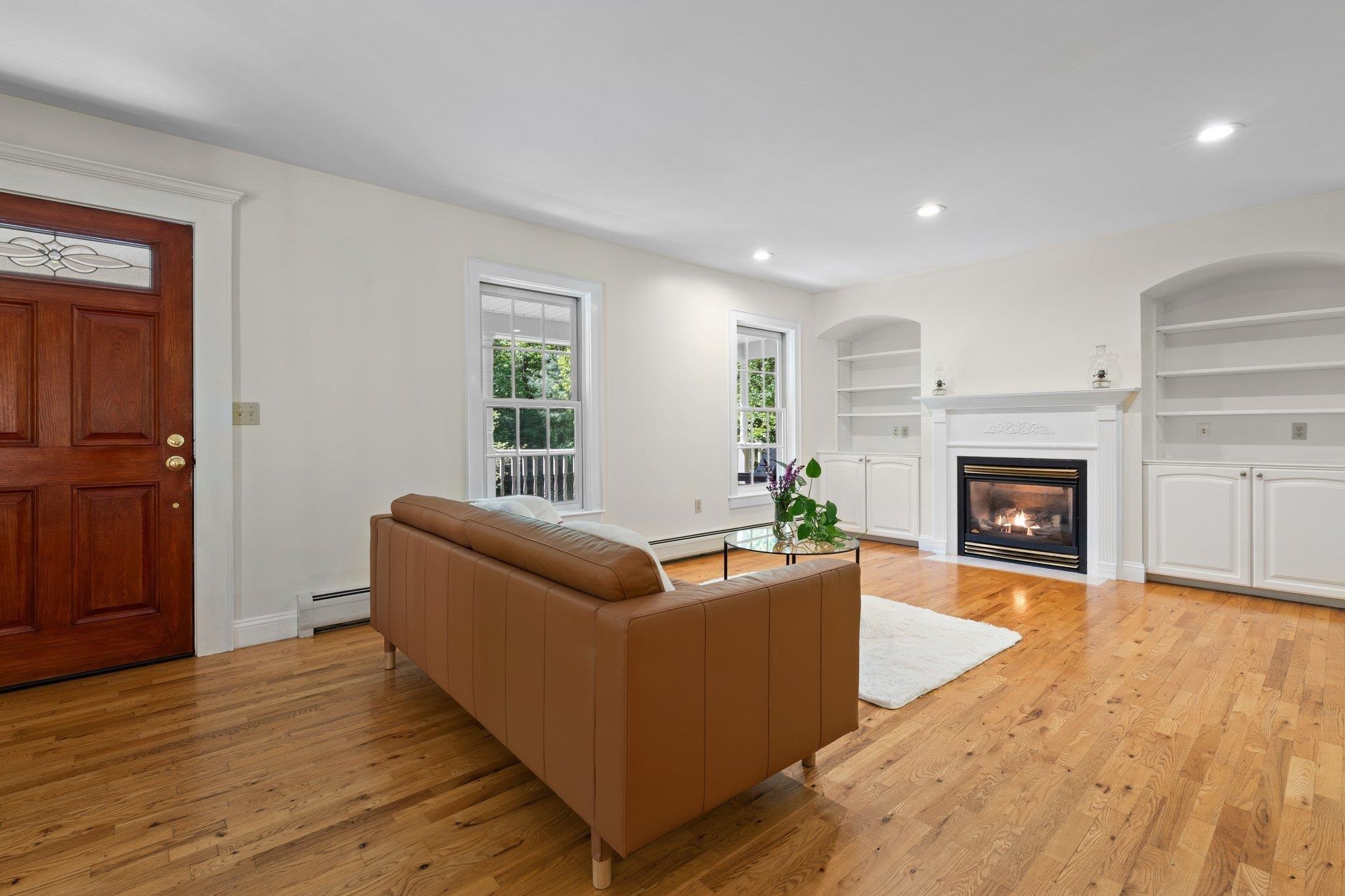 Pembroke, New Hampshire 03275, United States, 3 Bedrooms Bedrooms, ,3 BathroomsBathrooms,Residential,Active,158169