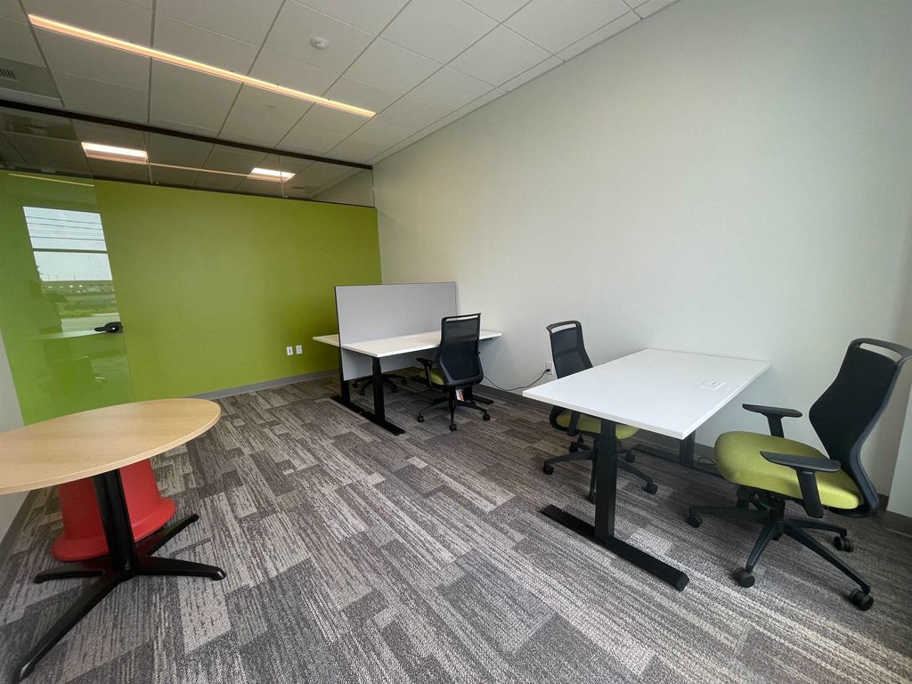 Photo of 409 Elm Street #Suite 14, Manchester, NH 03101 (MLS # 5075027)