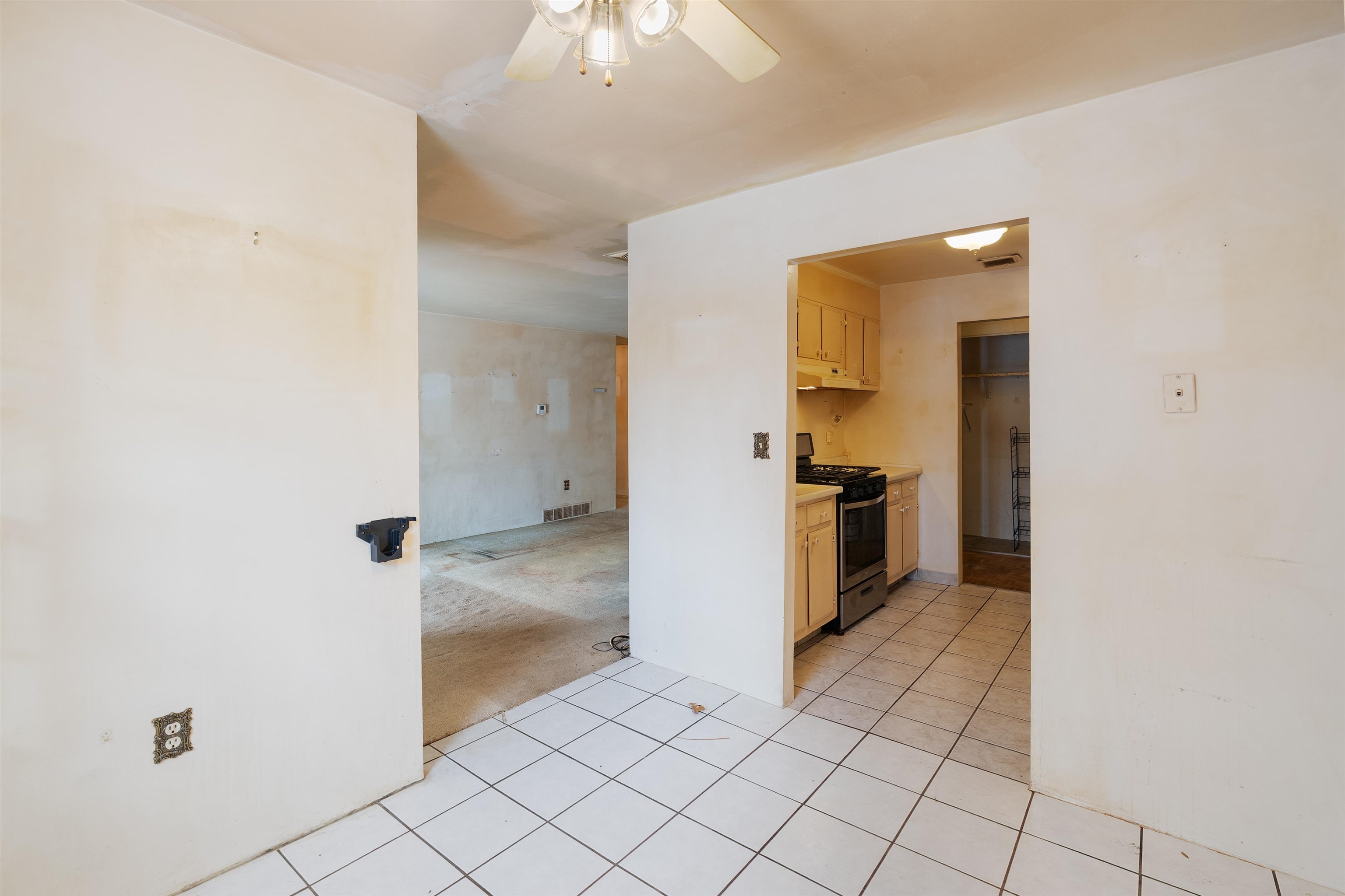 5 louisburg Square #11