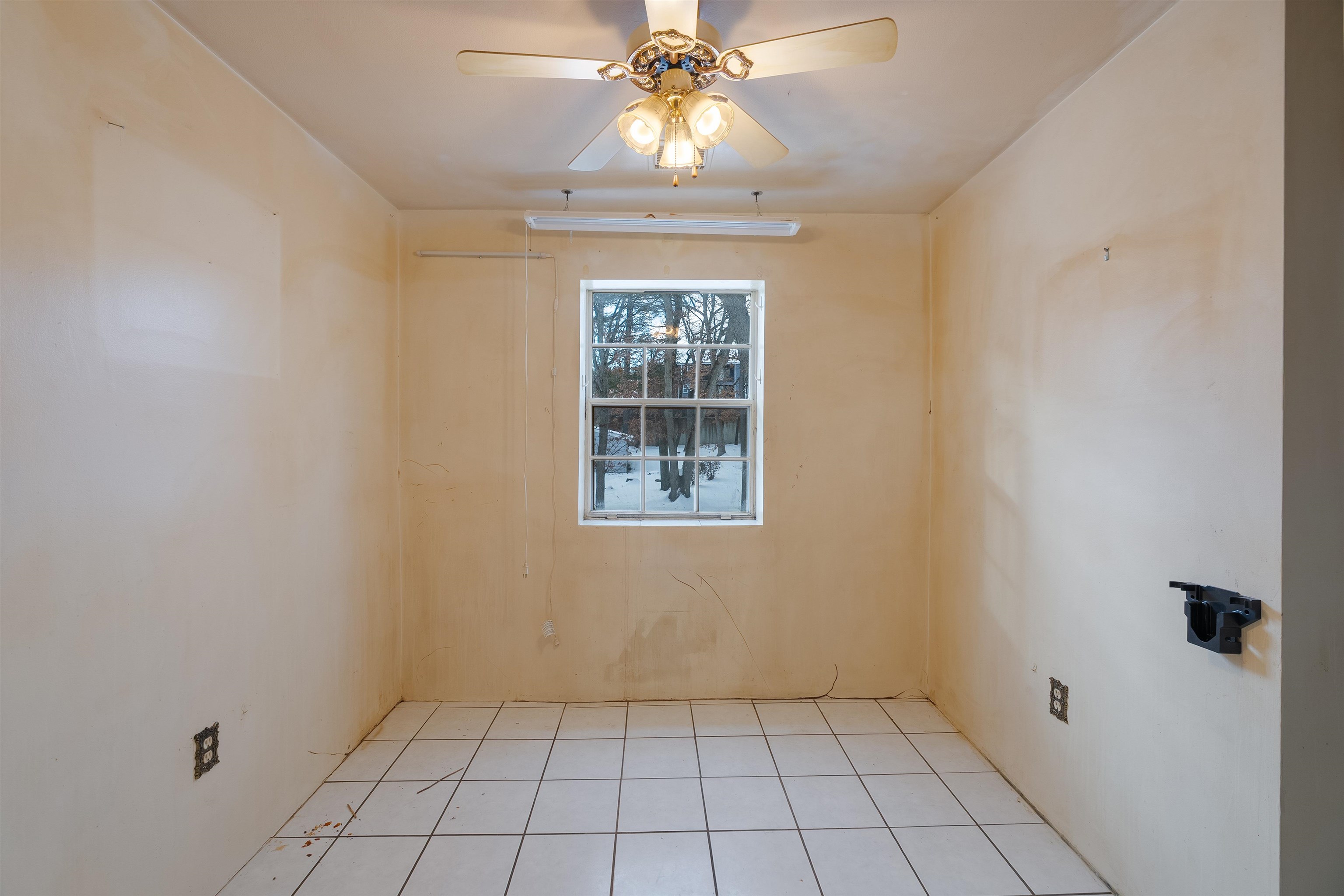 5 louisburg Square #11