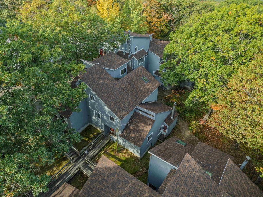 Photo of 28 Condo Road #1, Campton, NH 03223 (MLS # 5089021)