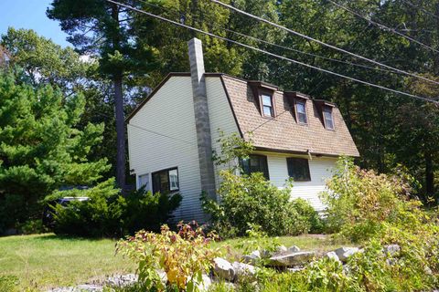 7 Little Island Park Pelham NH 03076