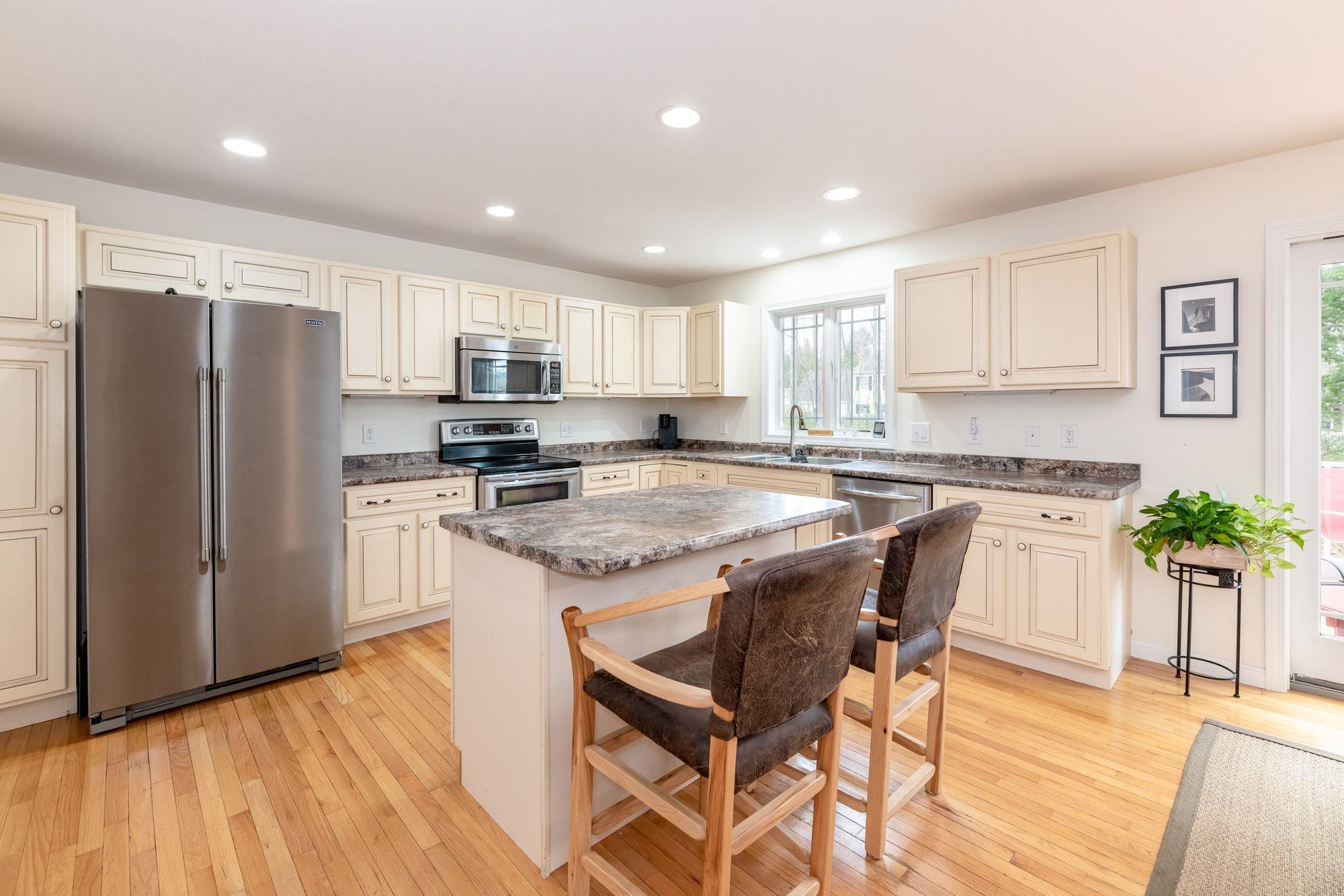 79 Sarah Circle