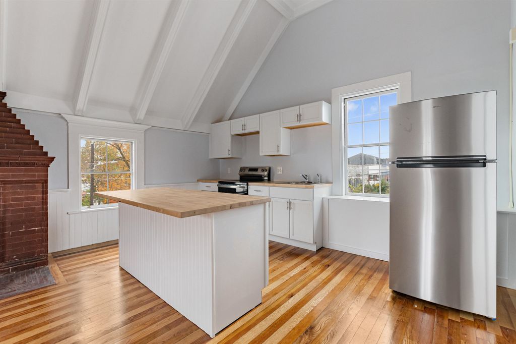 Photo of 109 Pleasant Street #201, Claremont, NH 03743 (MLS # 5067346)