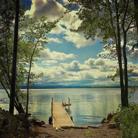 880 Lakeview Drive North Hero VT 05474